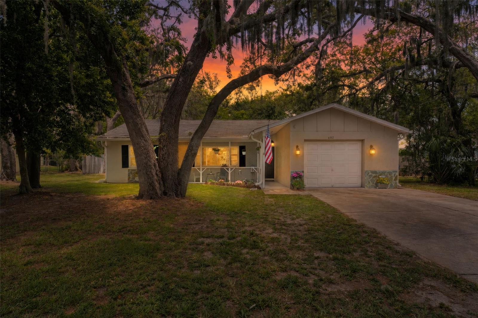 SPRING HILL - Residential