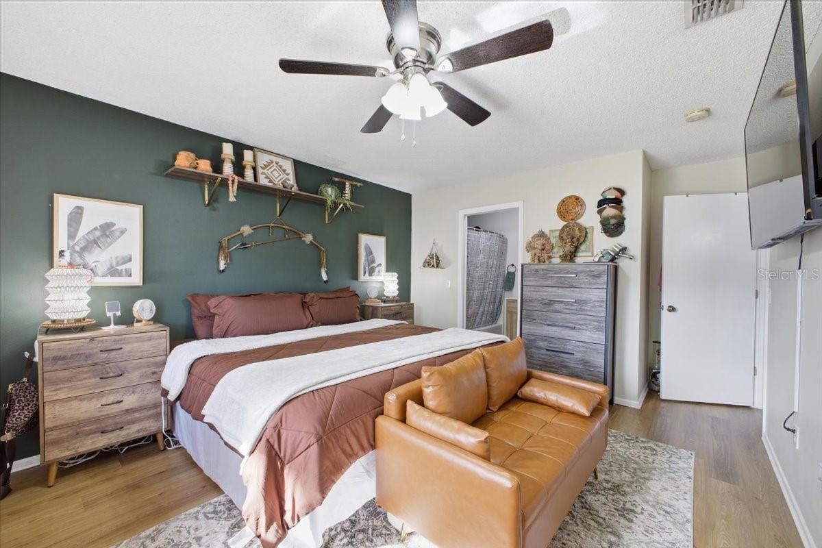 RIVER HAVEN - Residential