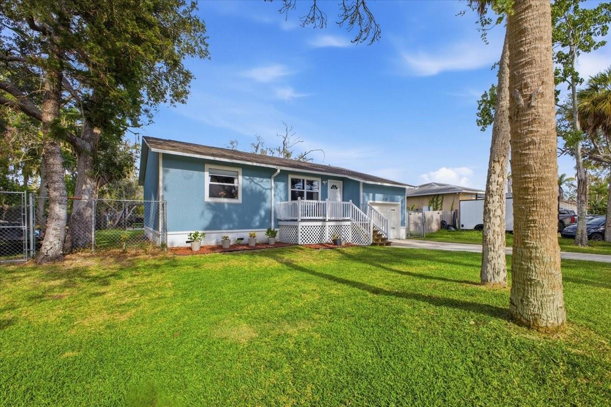 RIVER HAVEN - Residential