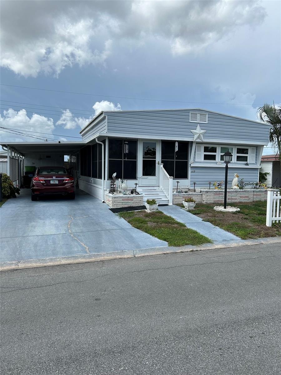 FAIR LANE ACRES SECOND ADD - Residential