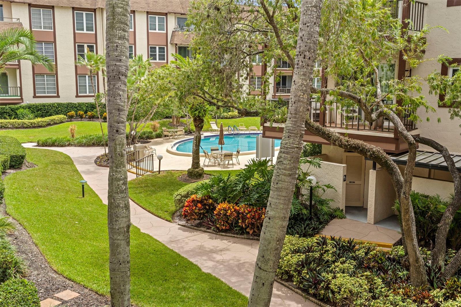 BRYNNWOOD CONDO 1 - Residential