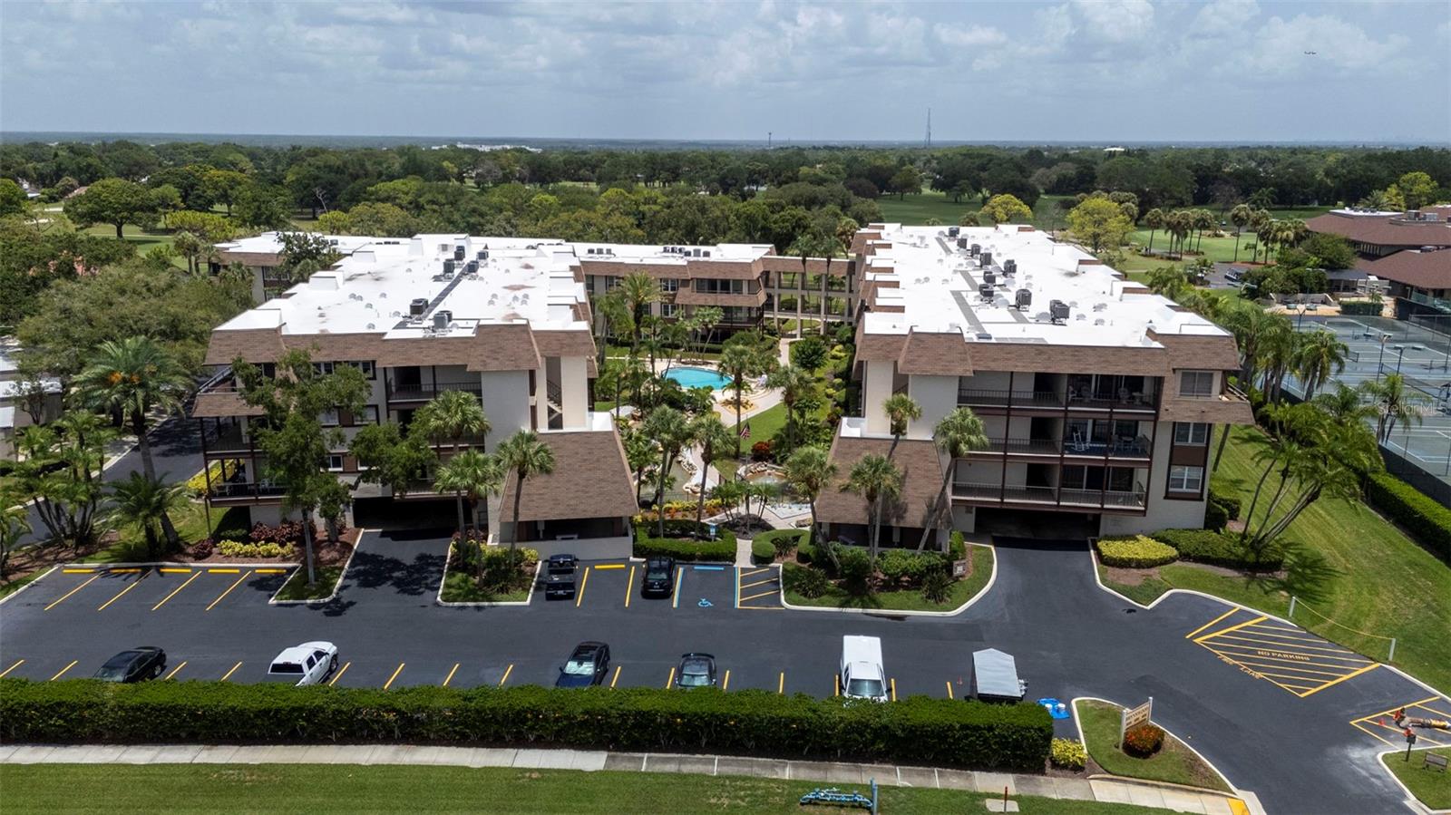 BRYNNWOOD CONDO 1 - Residential