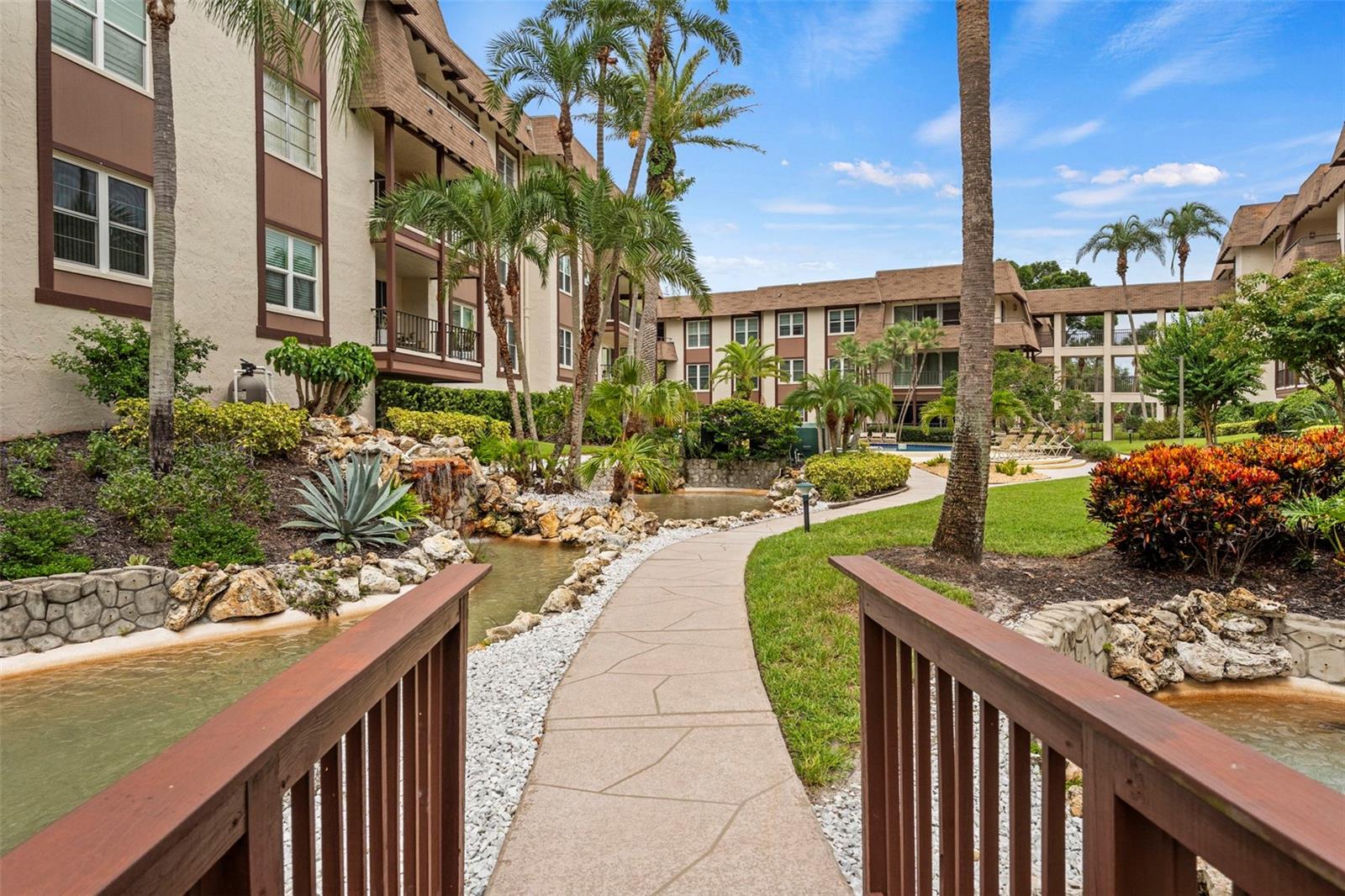 BRYNNWOOD CONDO 1 - Residential