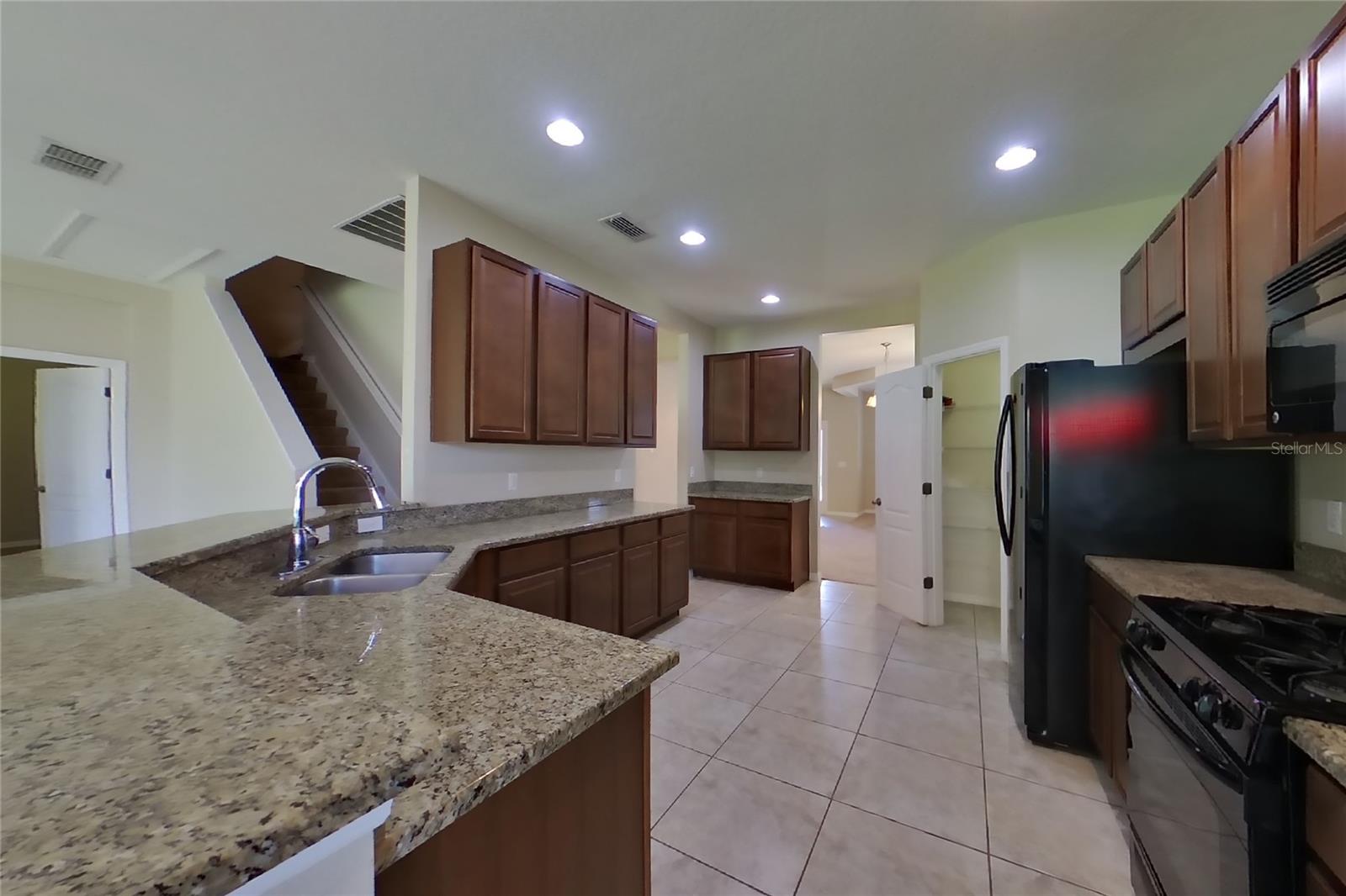 HAMMOCK POINTE SUB - Residential