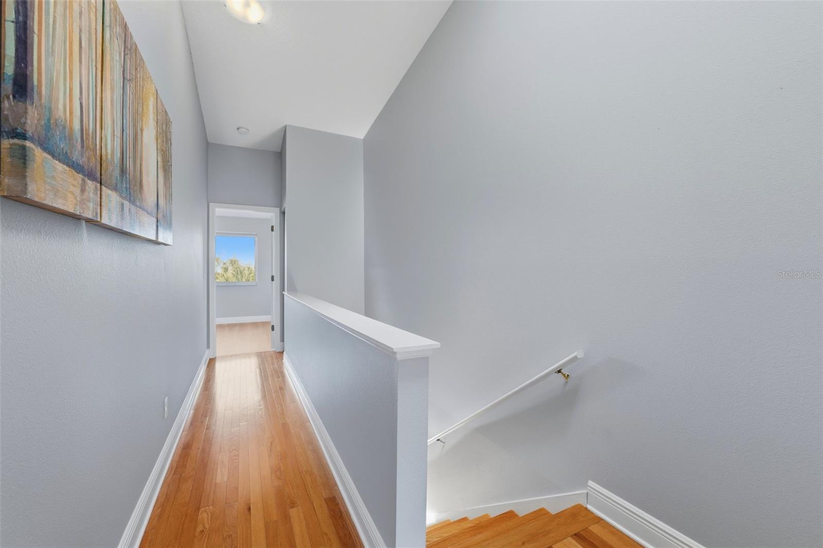 PALMS OF TIERRA - Residential Lease