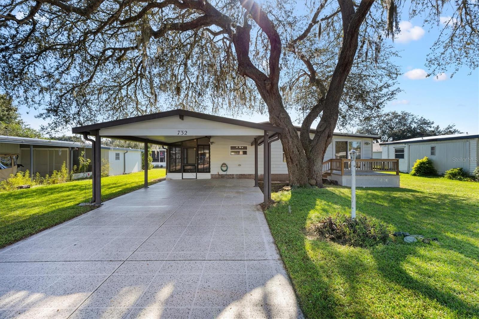 TURNKEY • 3 BEDROOMS • NO BOND • GREAT LOCATION

This 3-bedroom, turnkey home with NO BOND delivers the perfect mix of value, comfort, and convenience in The Villages—ready for immediate enjoyment.

Ideally located just a short golf cart ride to Spanish Springs Town Square, Orange Blossom Hills Golf & Country Club, and UF Health The Villages Hospital, plus shopping, dining, and everyday essentials.

Inside, you’ll find a freshly remodeled and painted living/dining area with durable laminate flooring and an open, inviting feel. The kitchen features NEW appliances and a pantry, offering both style and function.

Step outside and enjoy a spacious deck and oversized carport, perfect for entertaining, golf cart parking, or hosting fun “driveway parties”—a true Villages favorite.

*Turnkey – just bring your suitcase*
*Large carport with room for car + golf cart + storage*
*Low-maintenance living*
*Prime, golf-cart-friendly location*

Affordable, move-in ready, and NO BOND—this one checks all the boxes. Schedule your showing today before it’s gone!