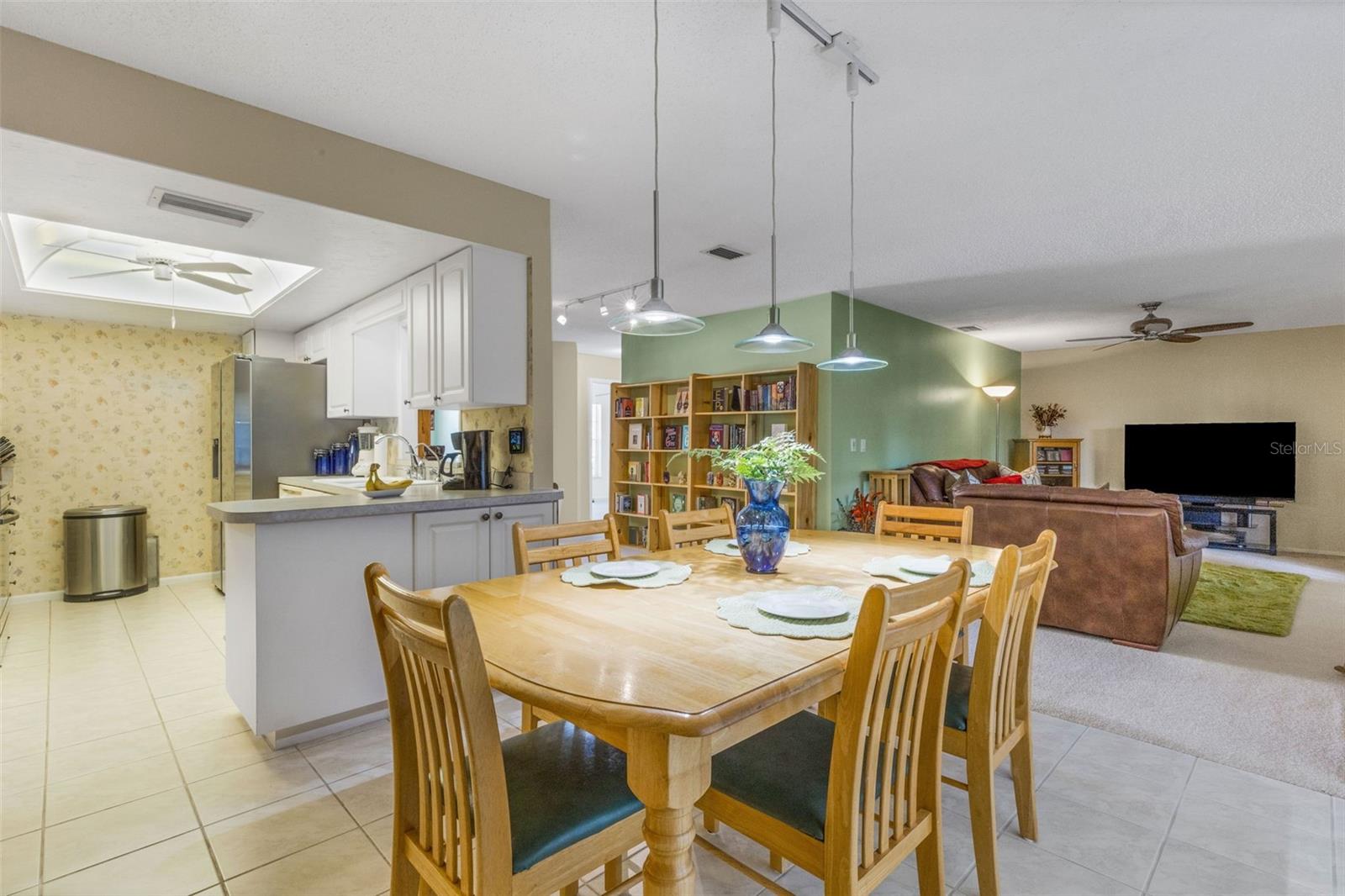 VILLAGE GREEN OF BRADENTON - Residential