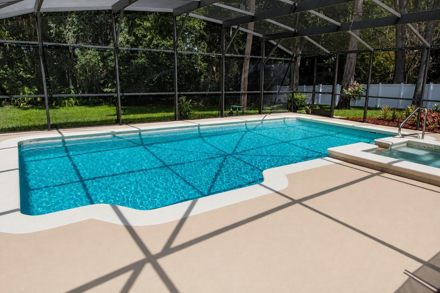 SILVER LAKE ESTATES - Residential