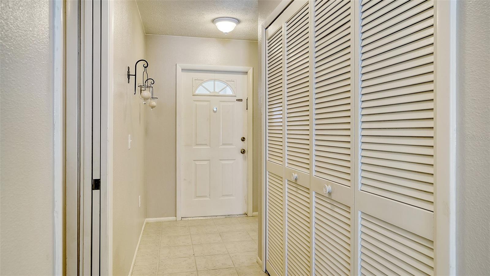 COLONIAL OAKS - Residential