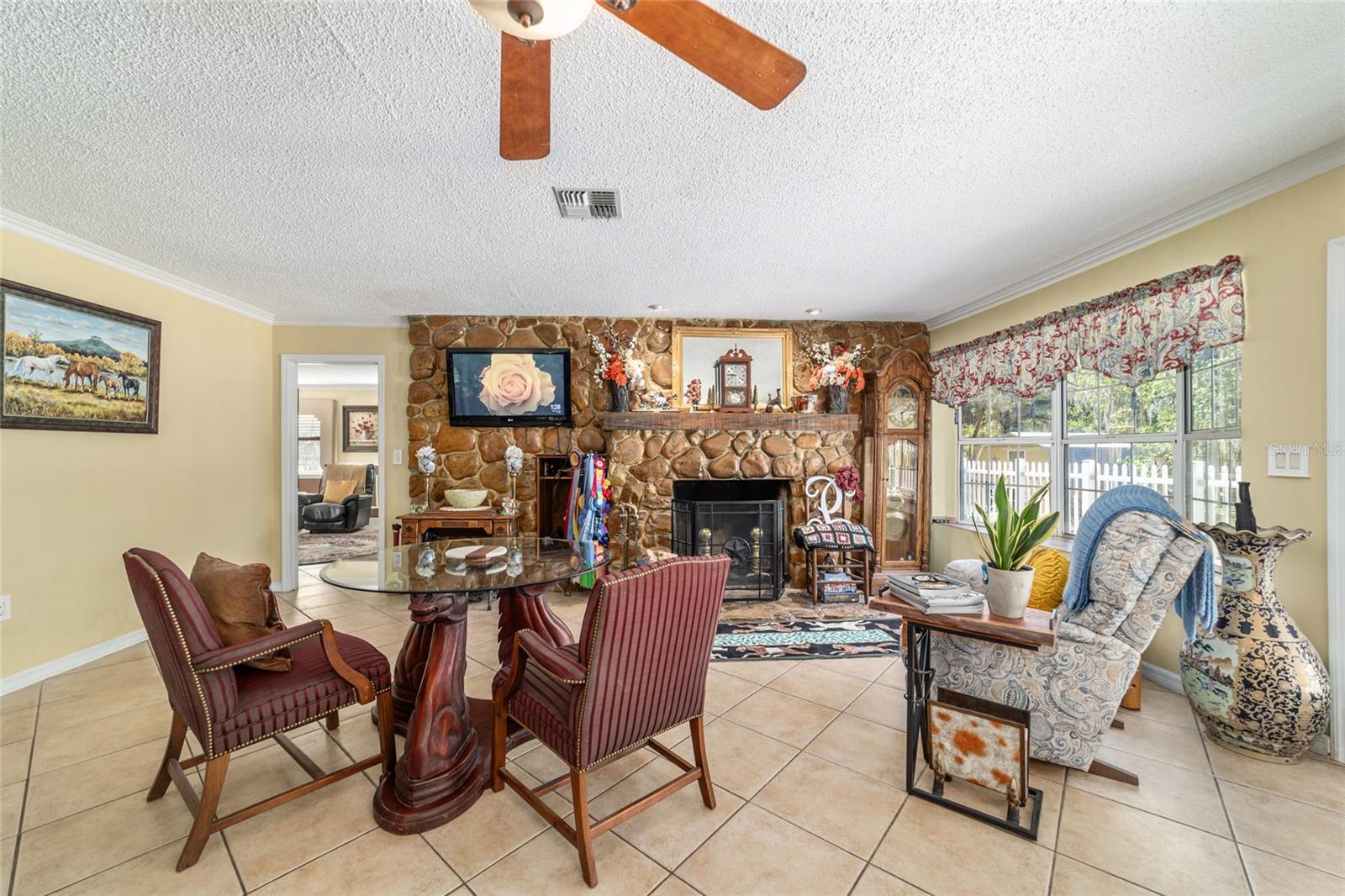 SHADY ROAD RANCHES - Residential