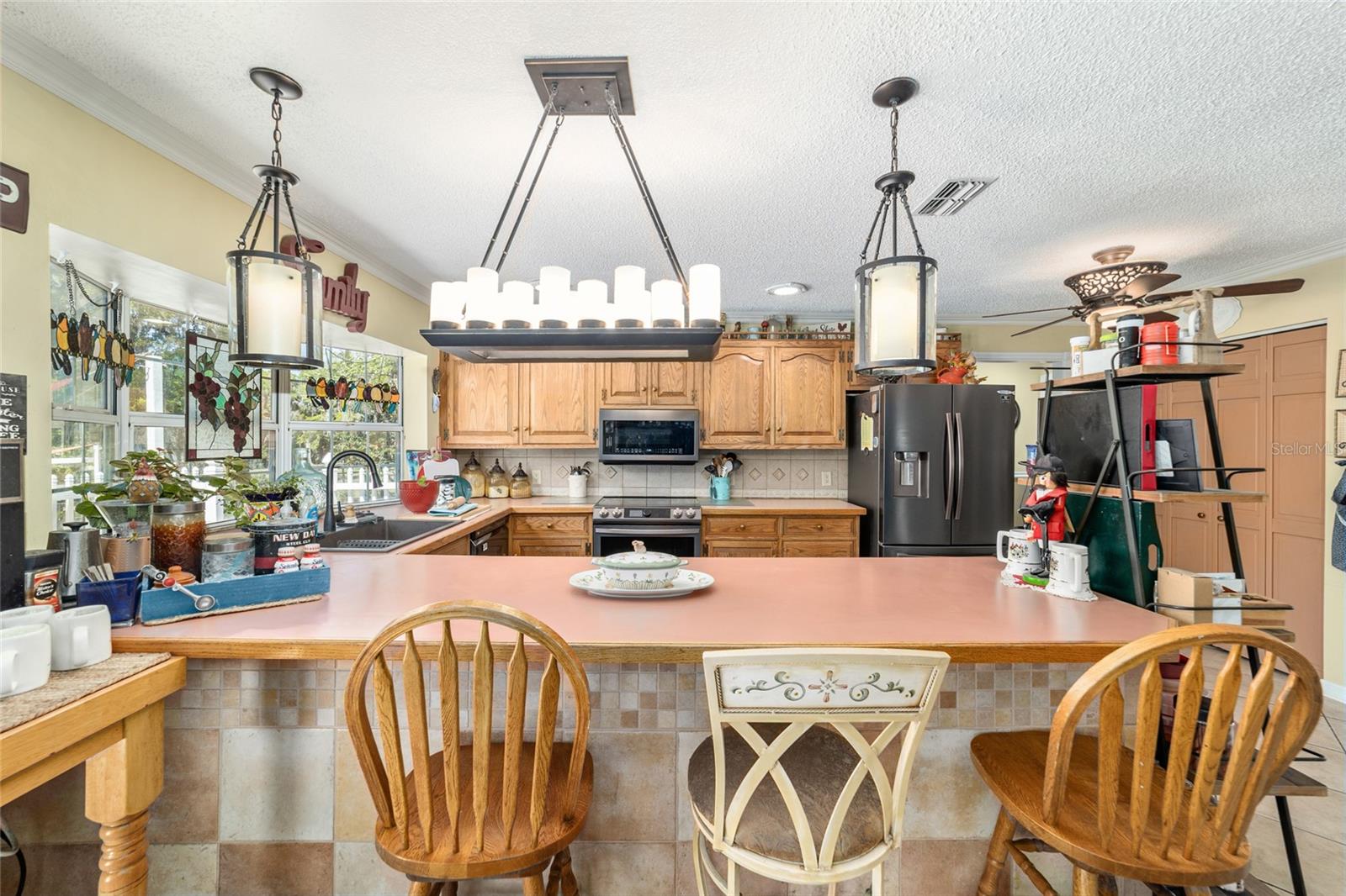 SHADY ROAD RANCHES - Residential