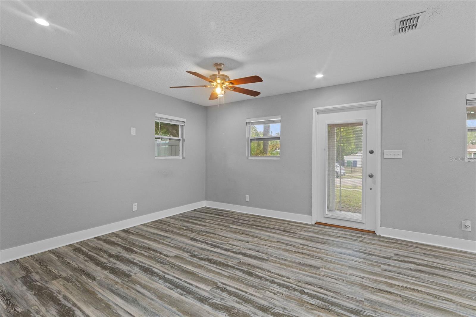 GANDY GARDENS 2 - Residential