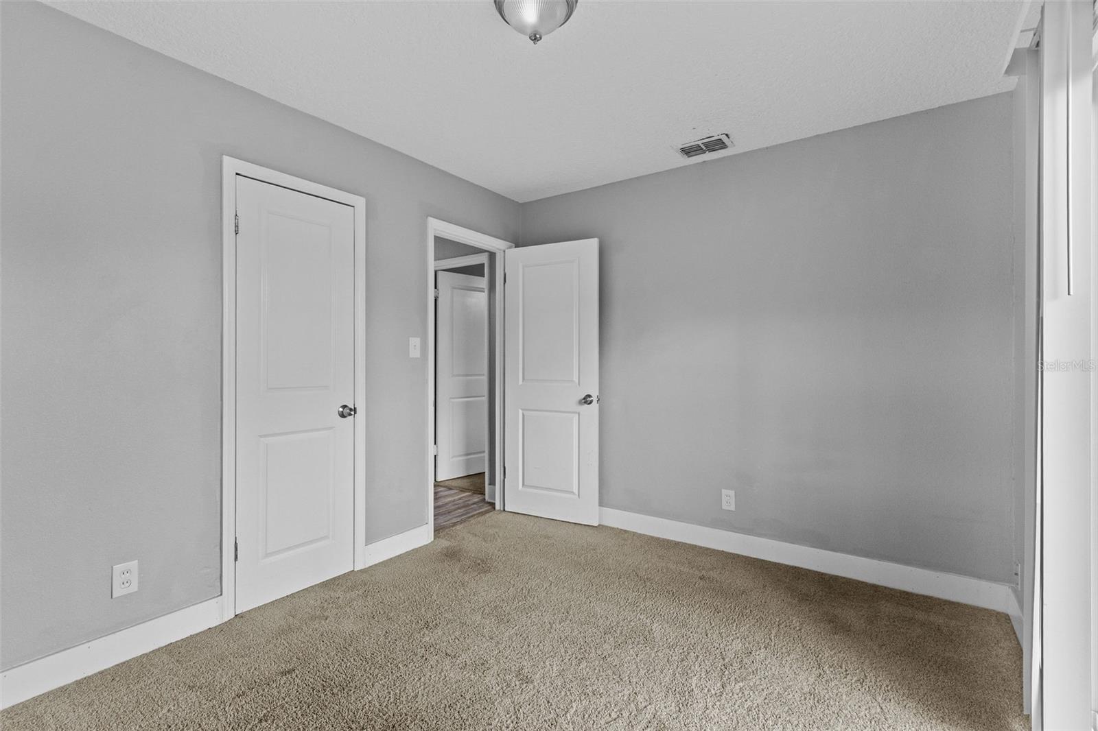 GANDY GARDENS 2 - Residential