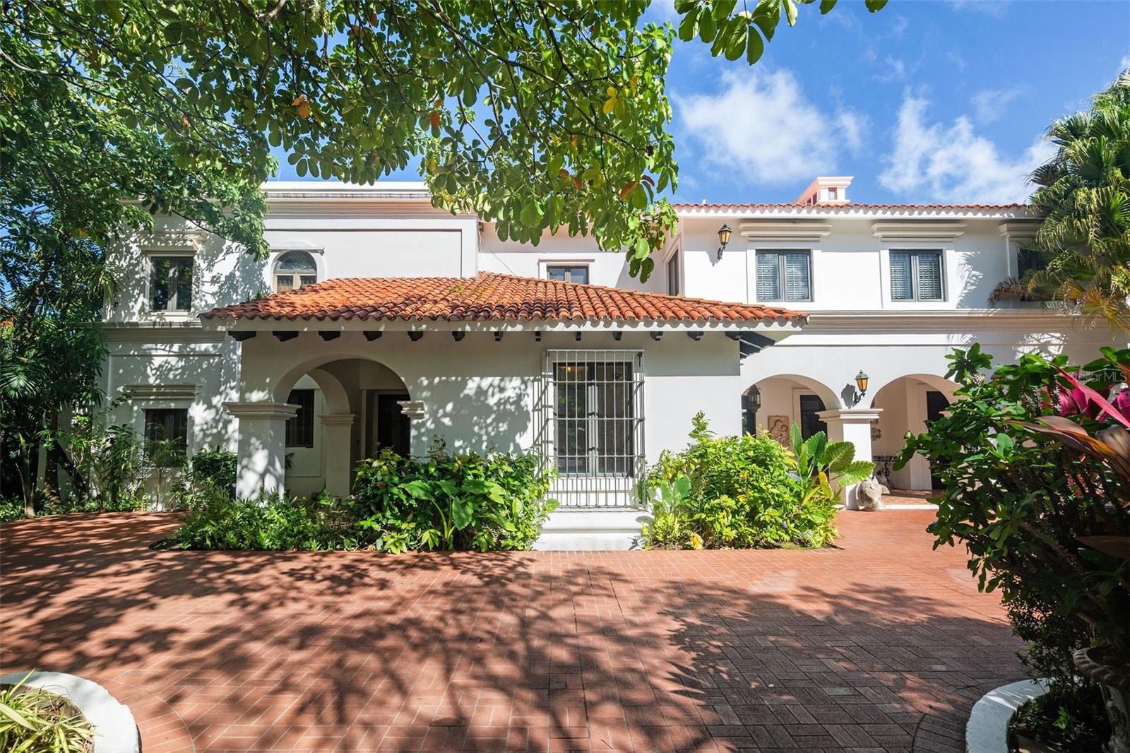 DORADO BEACH ESTATES - Residential
