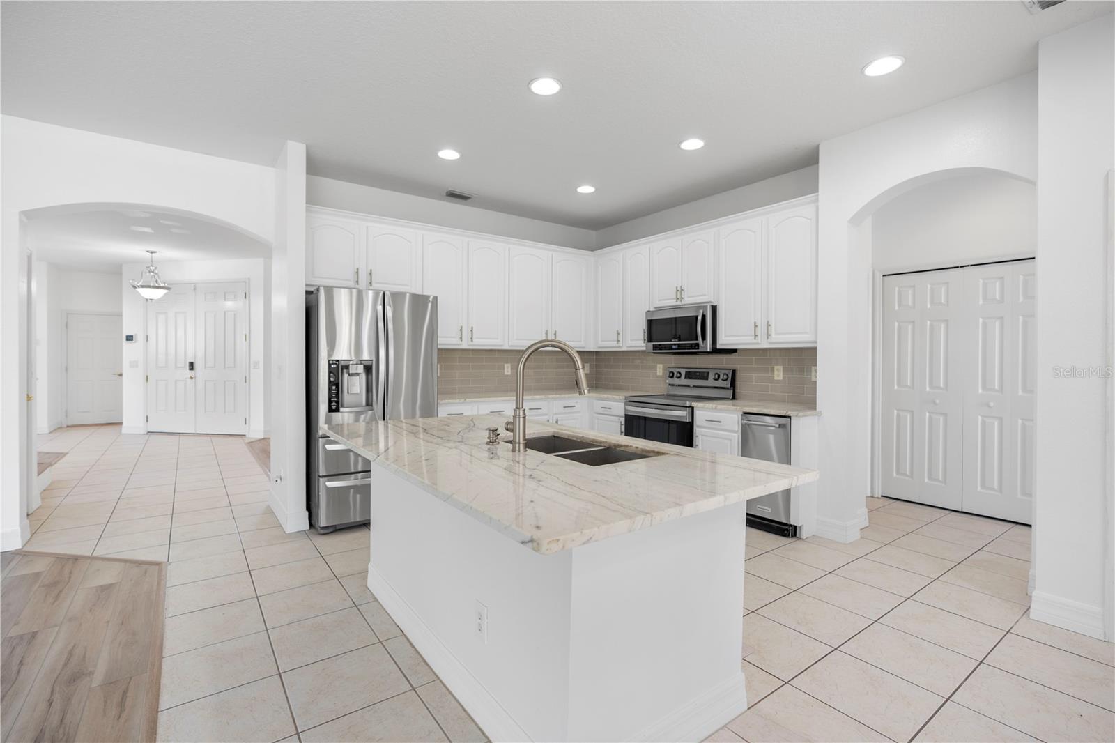 CORY LAKE ISLES PH 5 UN 1 - Residential Lease