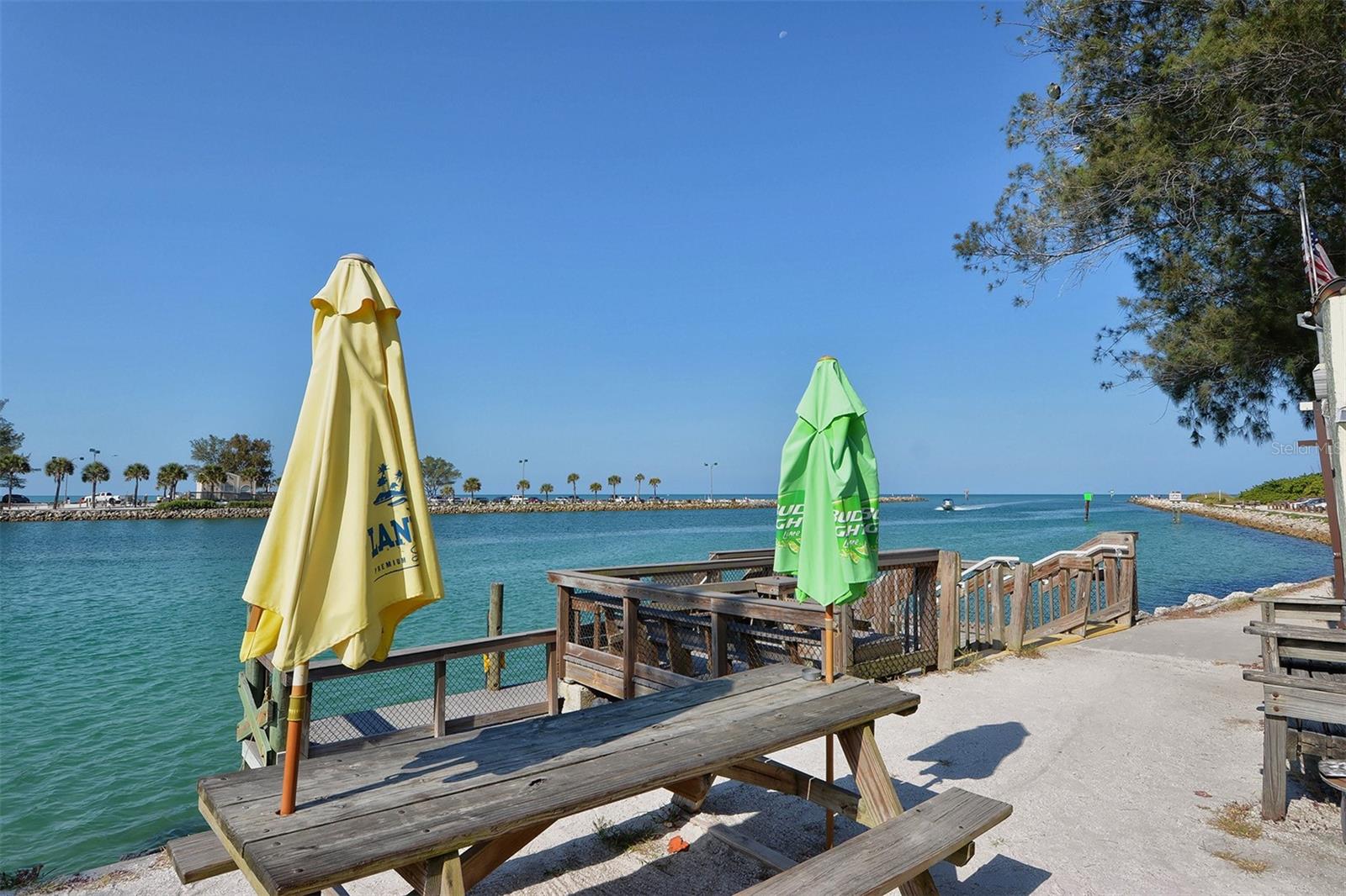 TWIN BEACHES SUB - Residential