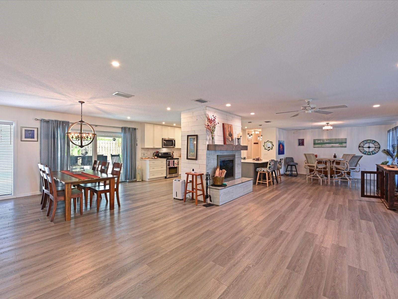 N W REGENCY - Residential