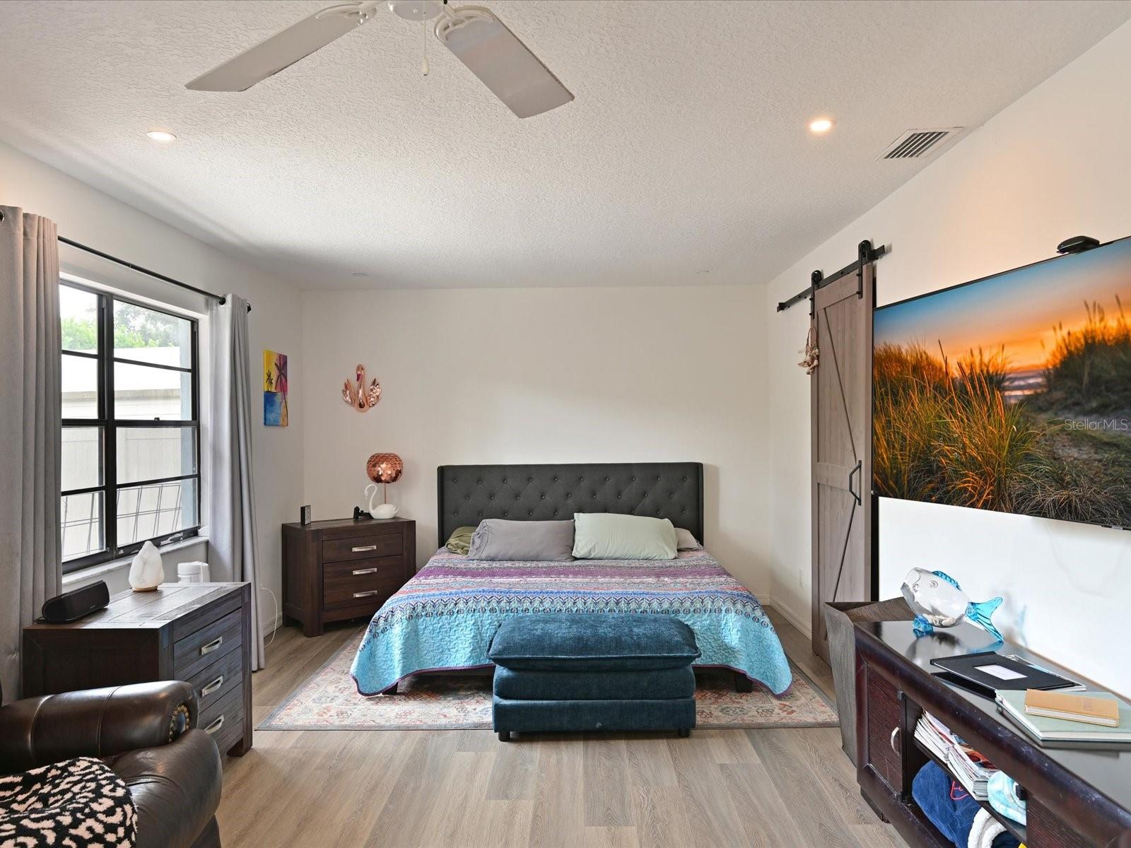 N W REGENCY - Residential