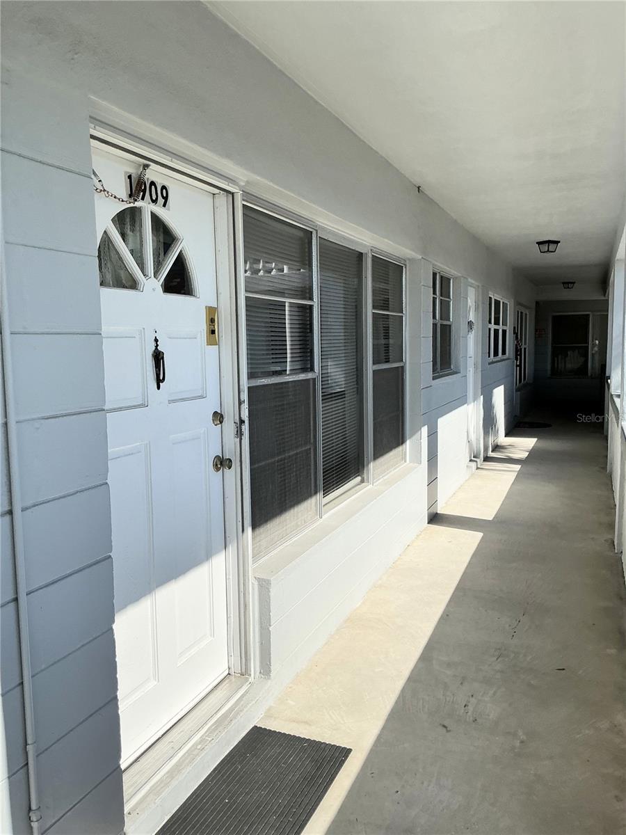 CLEARVIEW OAKS PARADISE - Residential