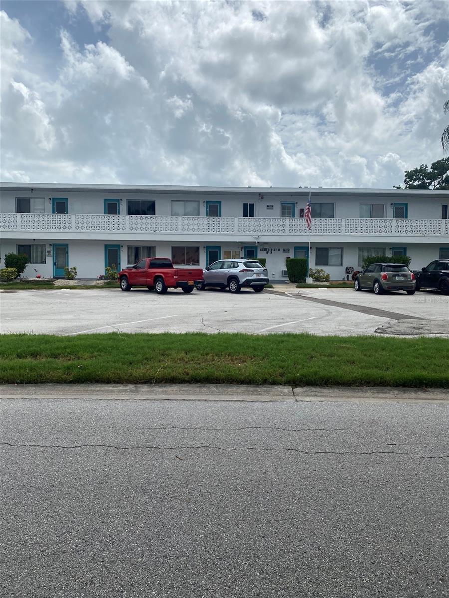 SEMINOLE GARDEN APTS CO-OP - Residential