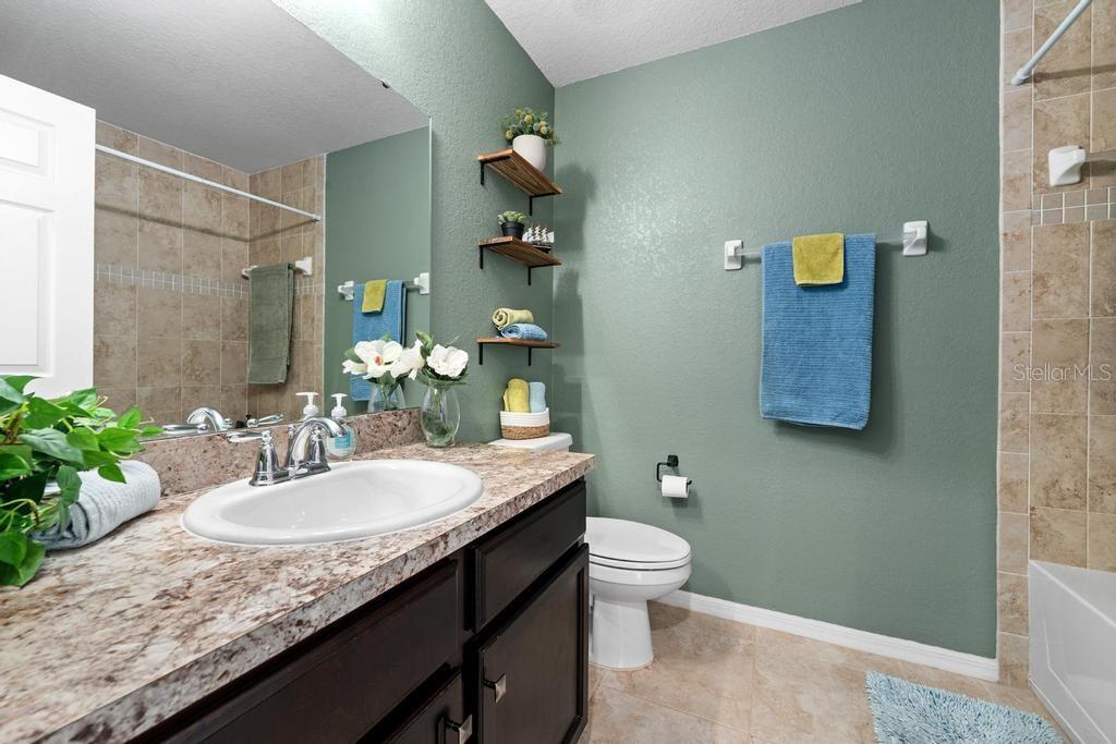 LANDINGS AT ALAFIA - Residential