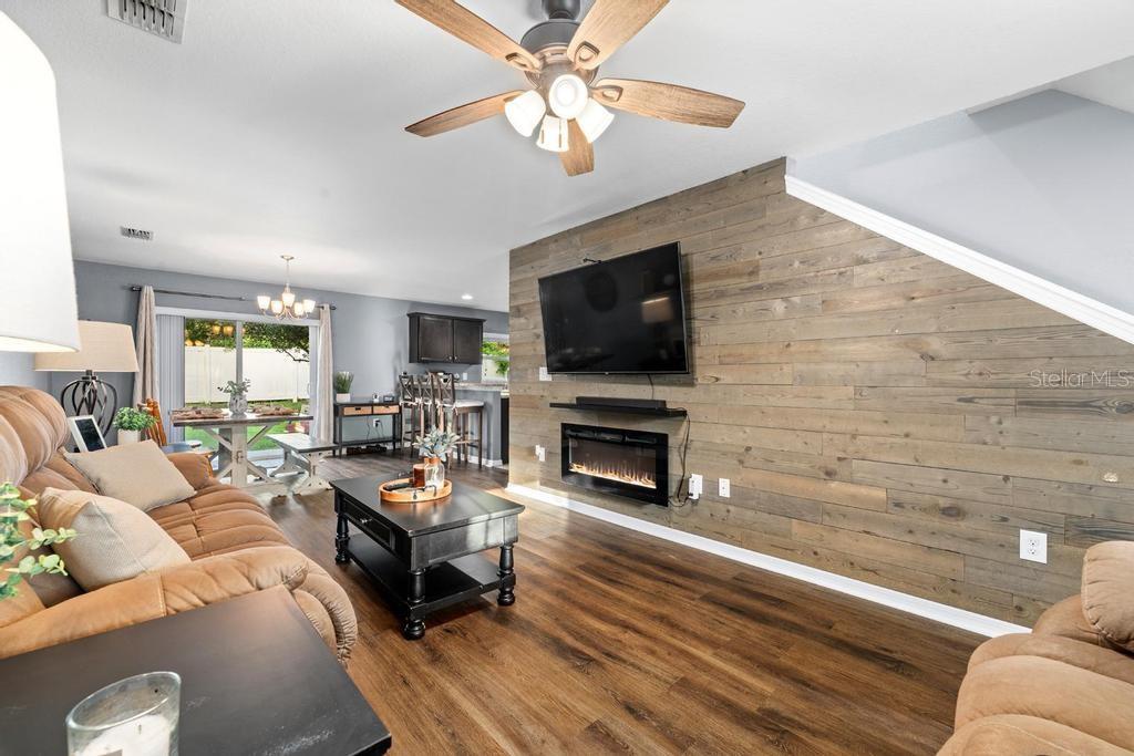 LANDINGS AT ALAFIA - Residential