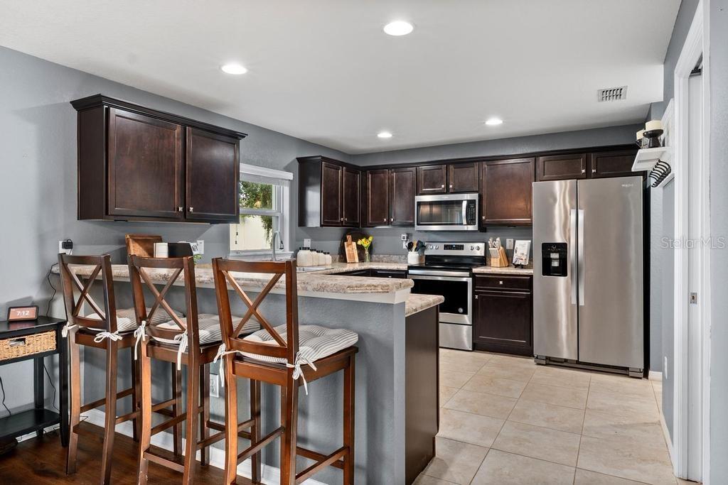 LANDINGS AT ALAFIA - Residential