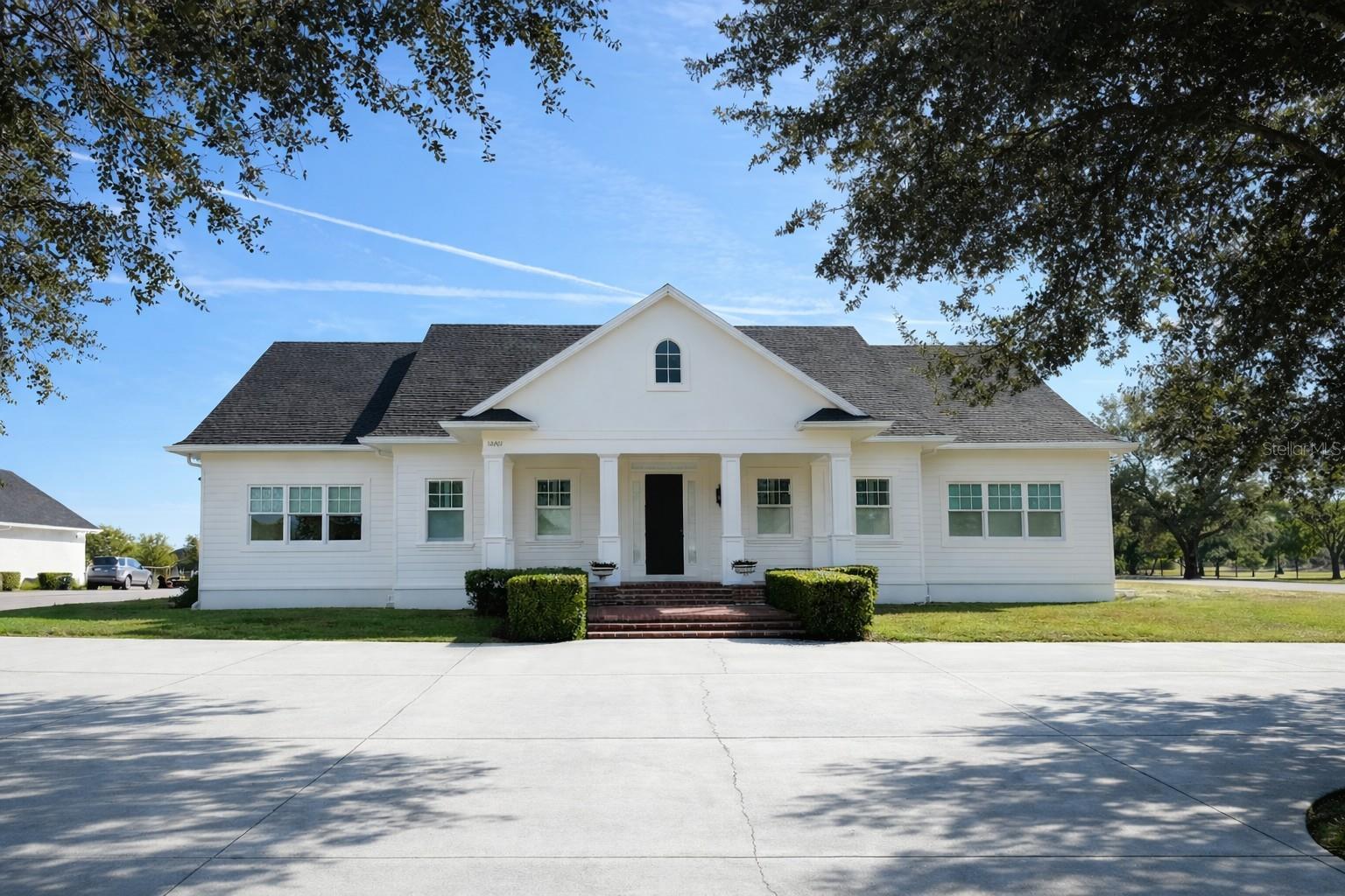 COLONIAL FARMS - Residential