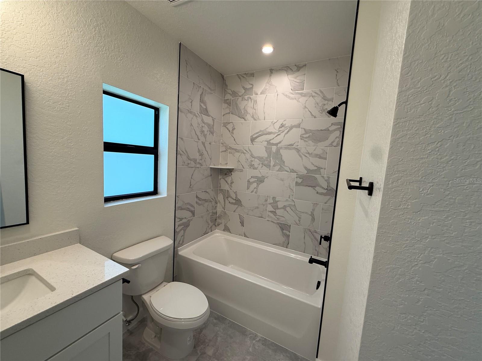 PORT CHARLOTTE SUB 08 - Residential Lease