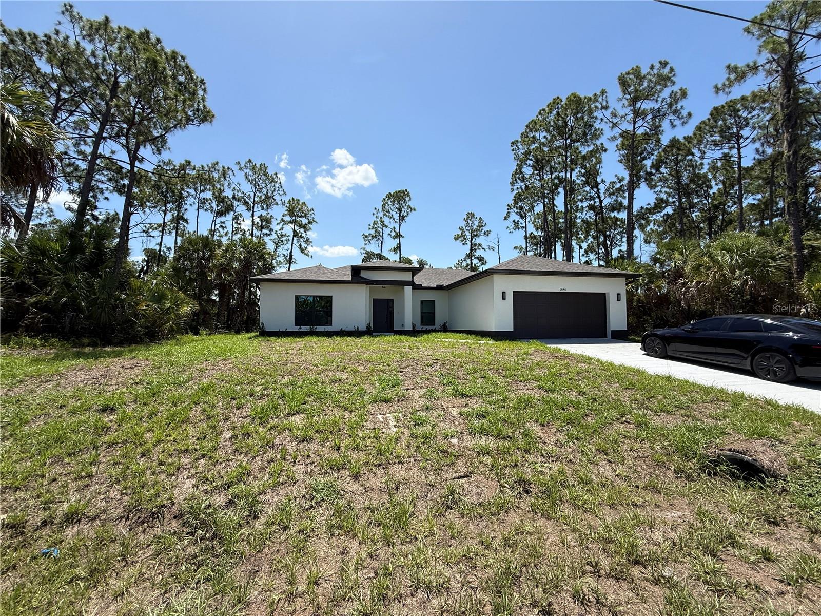 PORT CHARLOTTE SUB 08 - Residential Lease