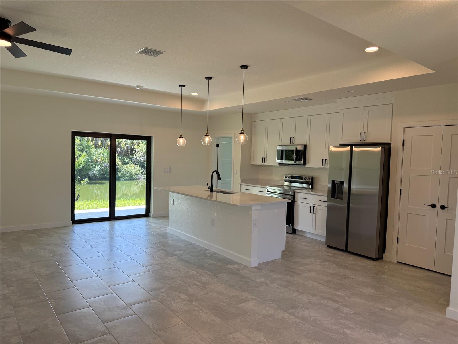 PORT CHARLOTTE SUB 08 - Residential Lease
