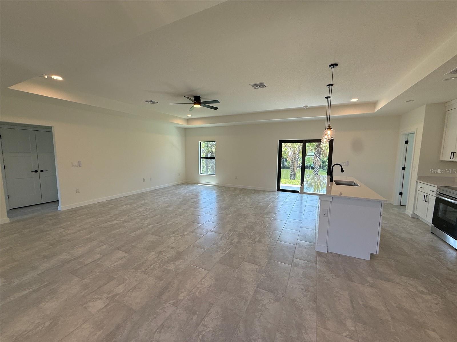 PORT CHARLOTTE SUB 08 - Residential Lease