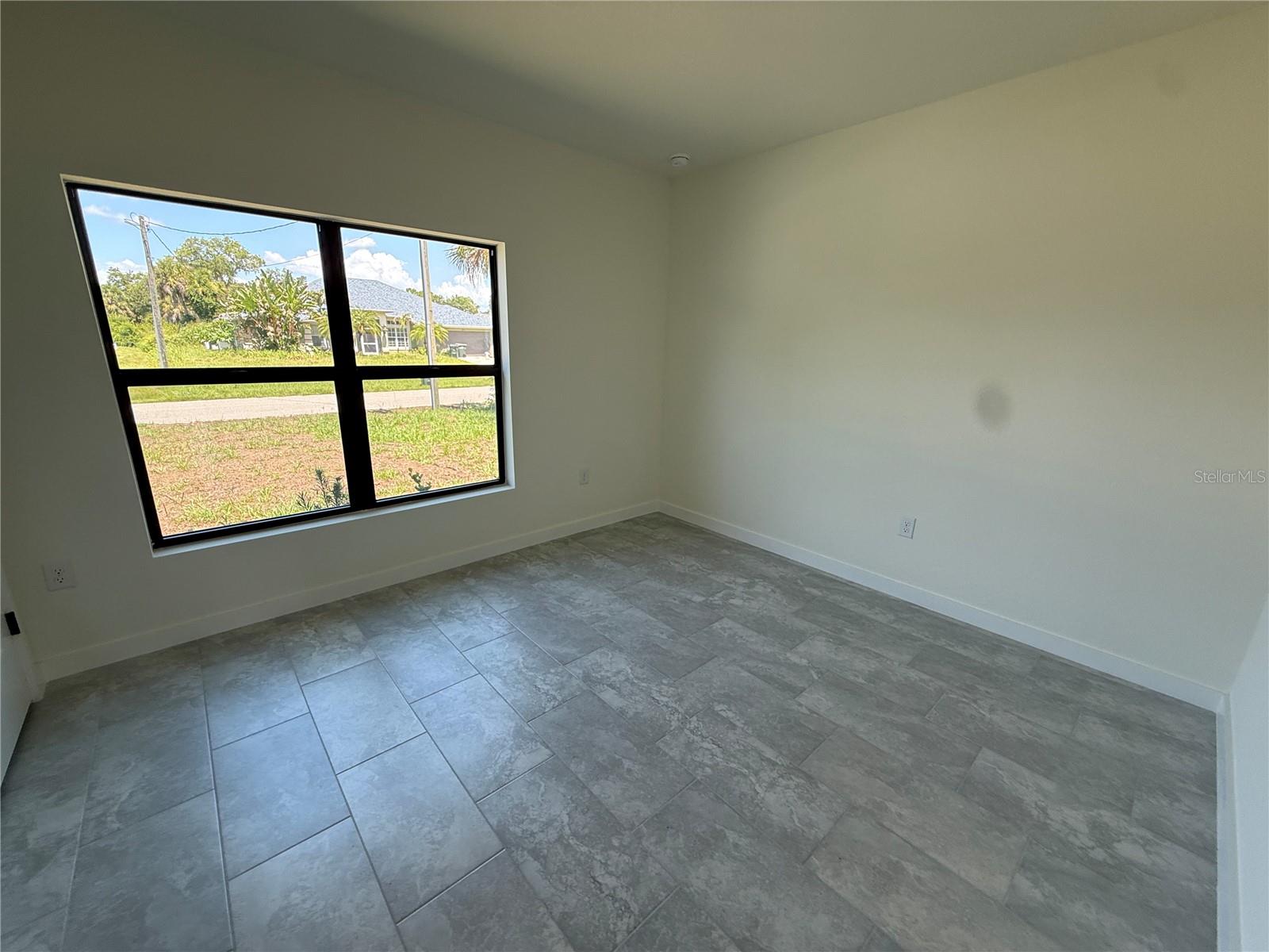 PORT CHARLOTTE SUB 08 - Residential Lease