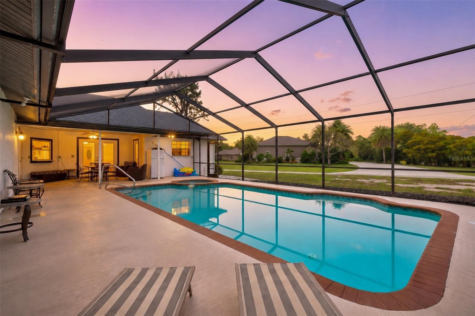 MISSION VALLEY - Residential
