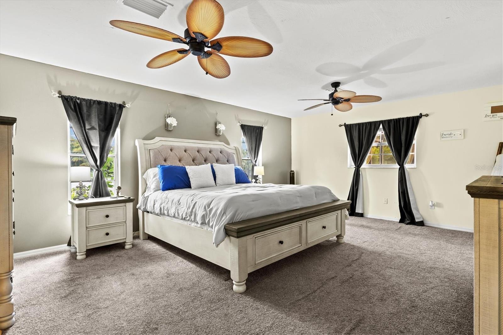 MISSION VALLEY - Residential