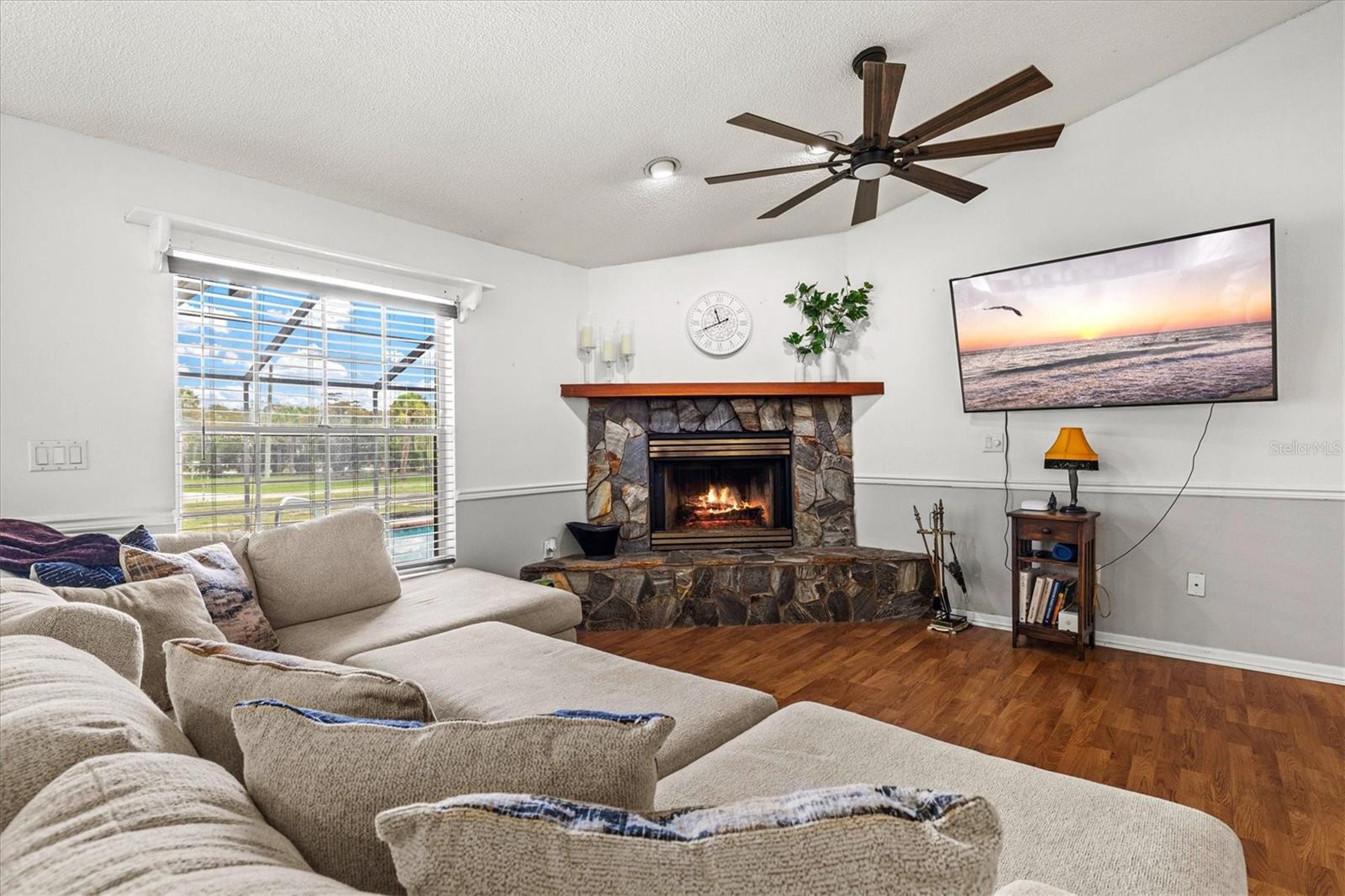 MISSION VALLEY - Residential
