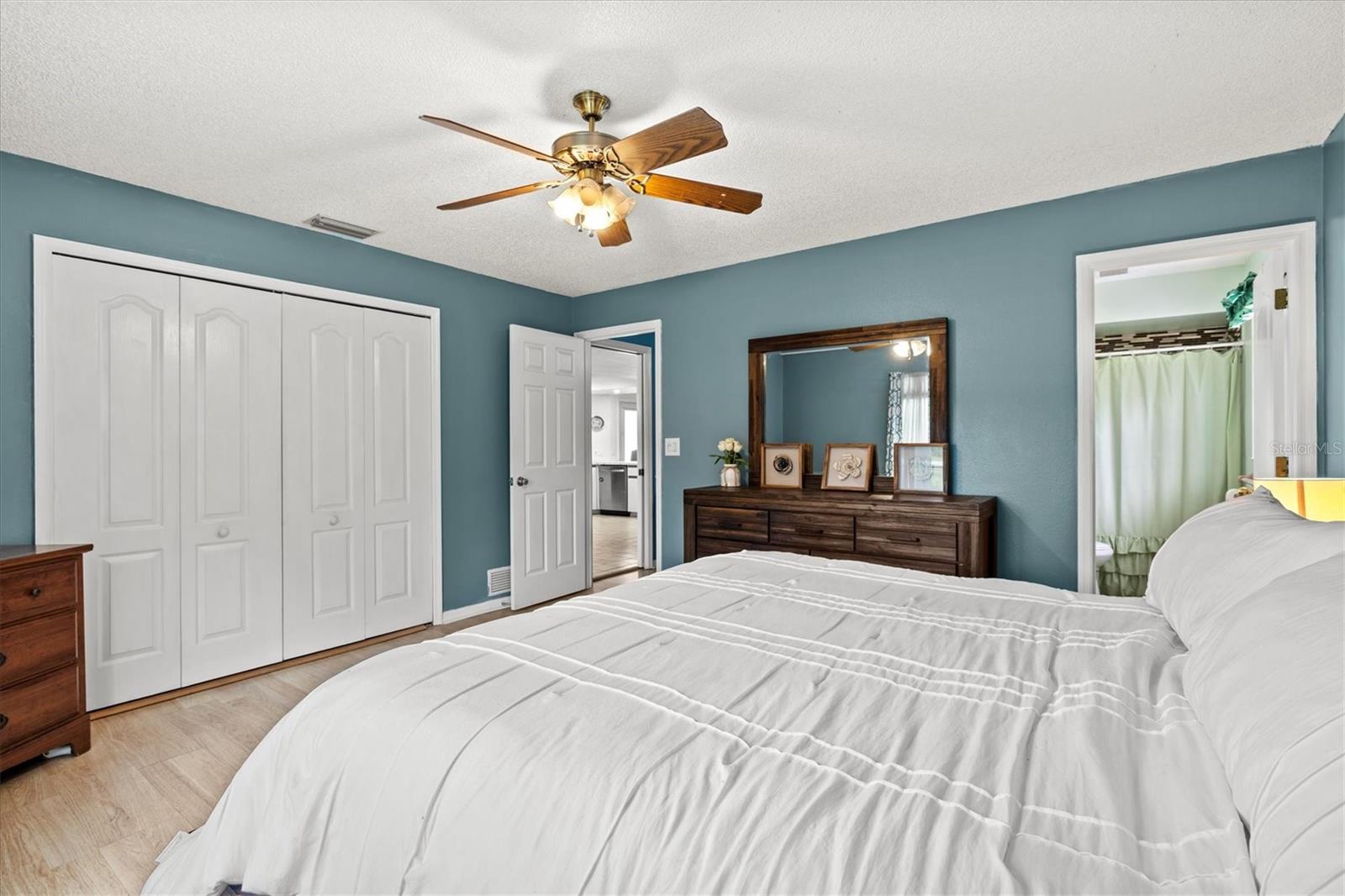 MISSION VALLEY - Residential