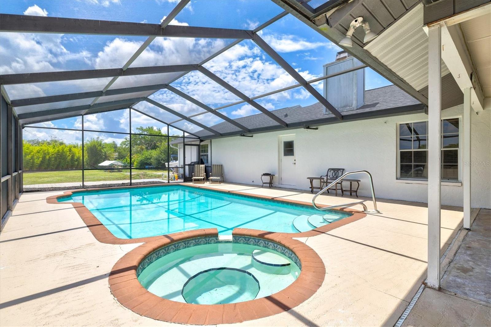 MISSION VALLEY - Residential