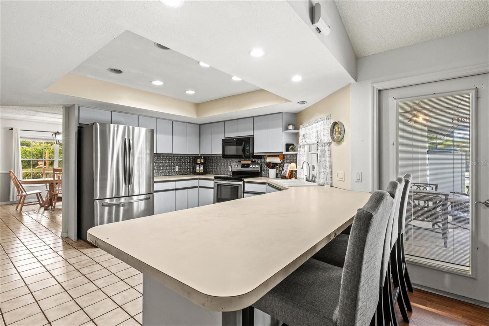 MISSION VALLEY - Residential