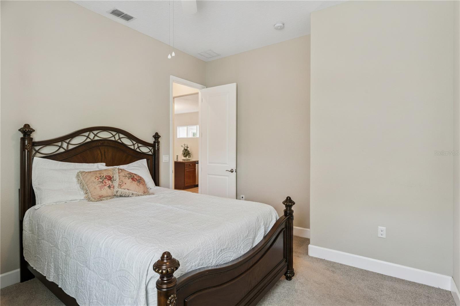VICTORIA PARK INCREMENT 4 NORTHE - Residential