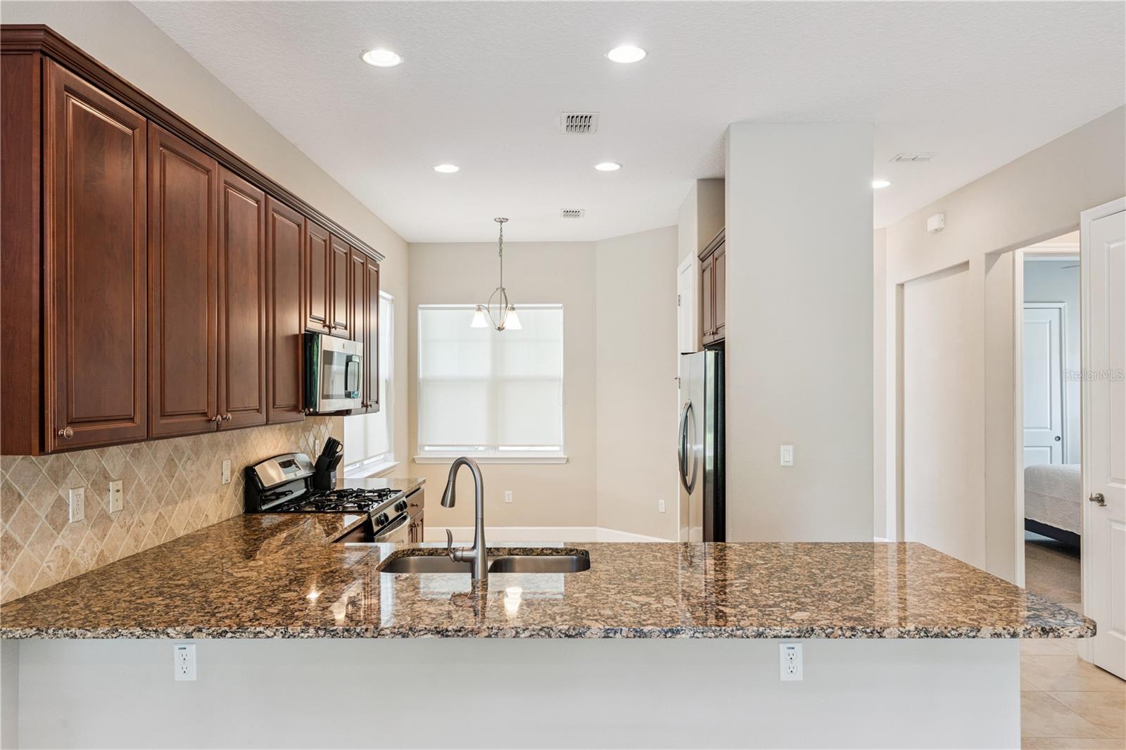 VICTORIA PARK INCREMENT 4 NORTHE - Residential