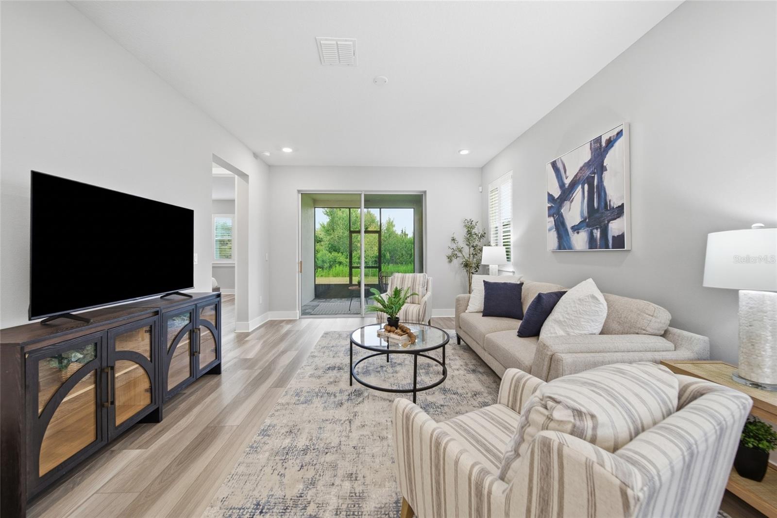 EPPERSON CRYSTAL LAGOON TWNHMS - Residential