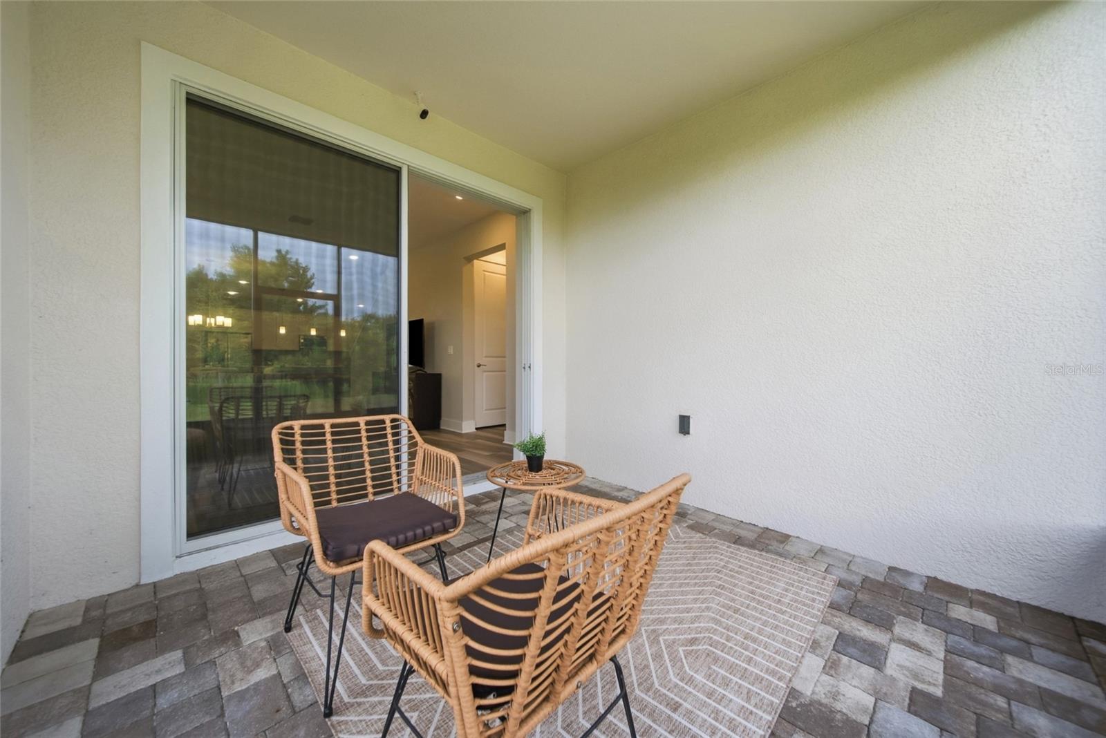 EPPERSON CRYSTAL LAGOON TWNHMS - Residential