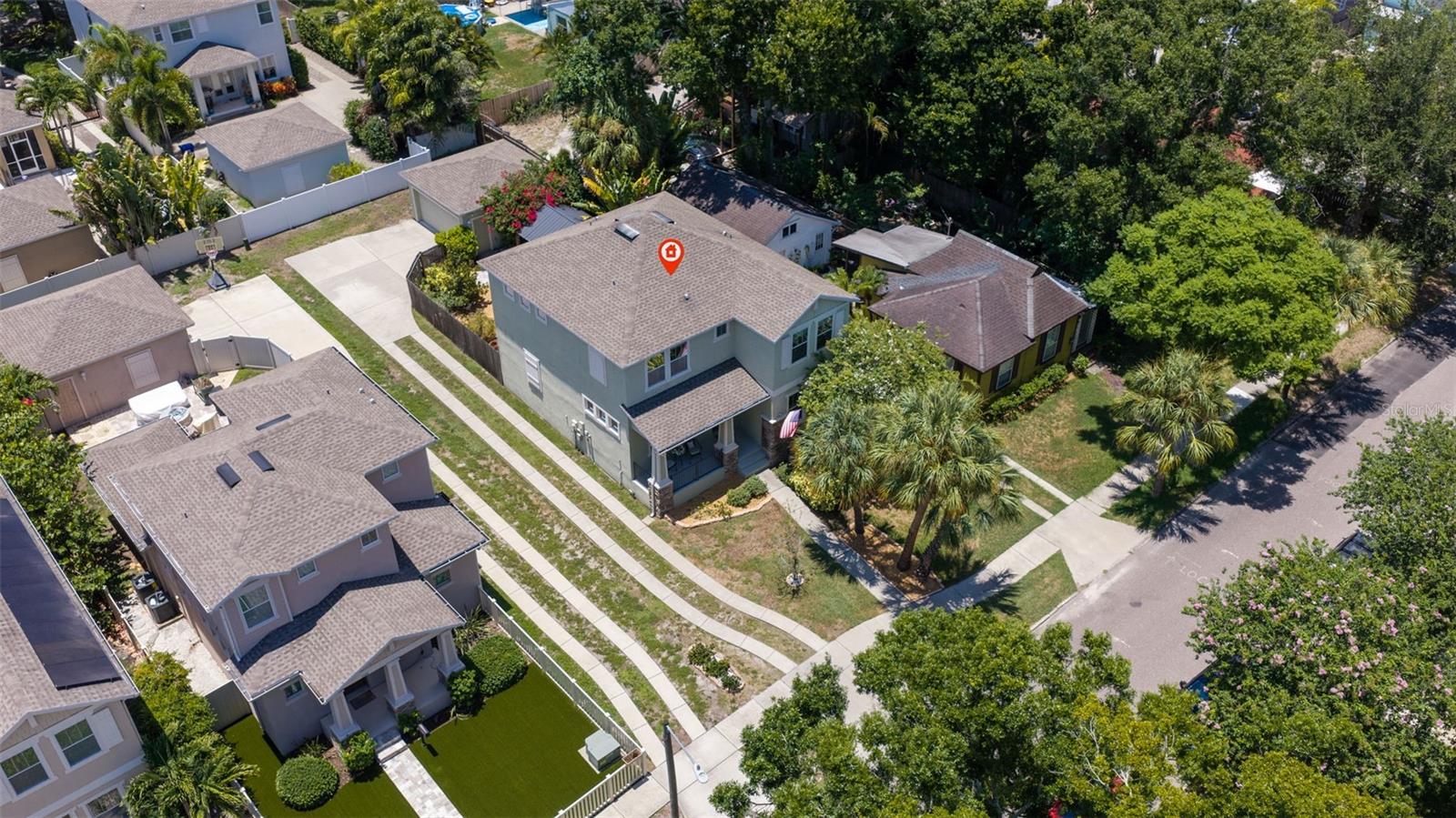 BARTLETT COURT - Residential