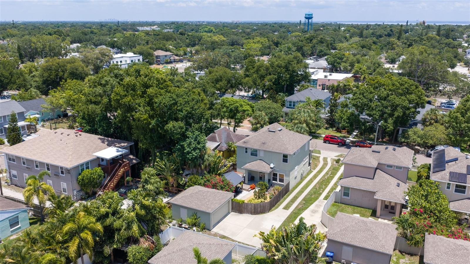 BARTLETT COURT - Residential
