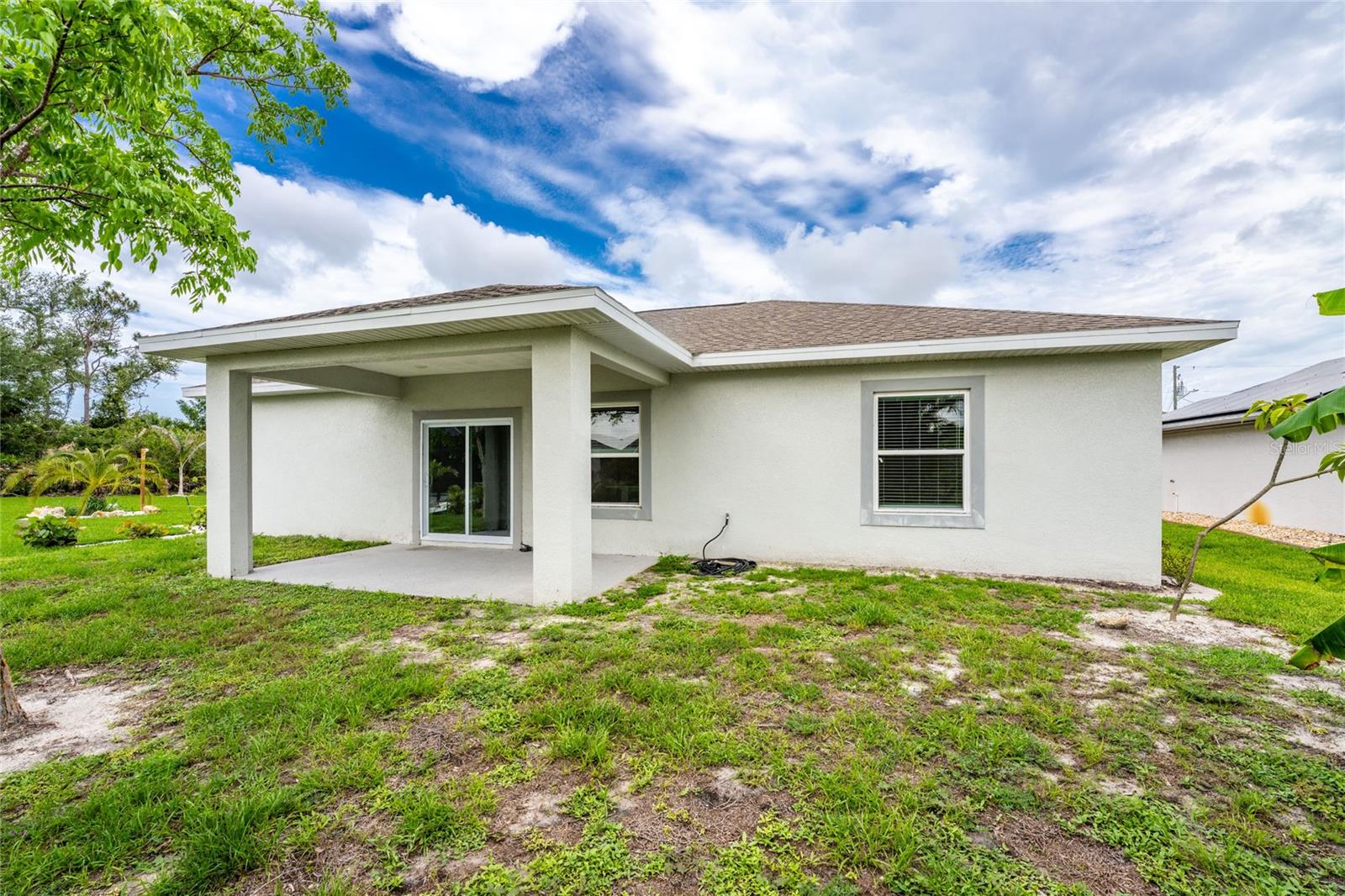 ROTONDA LAKES - Residential