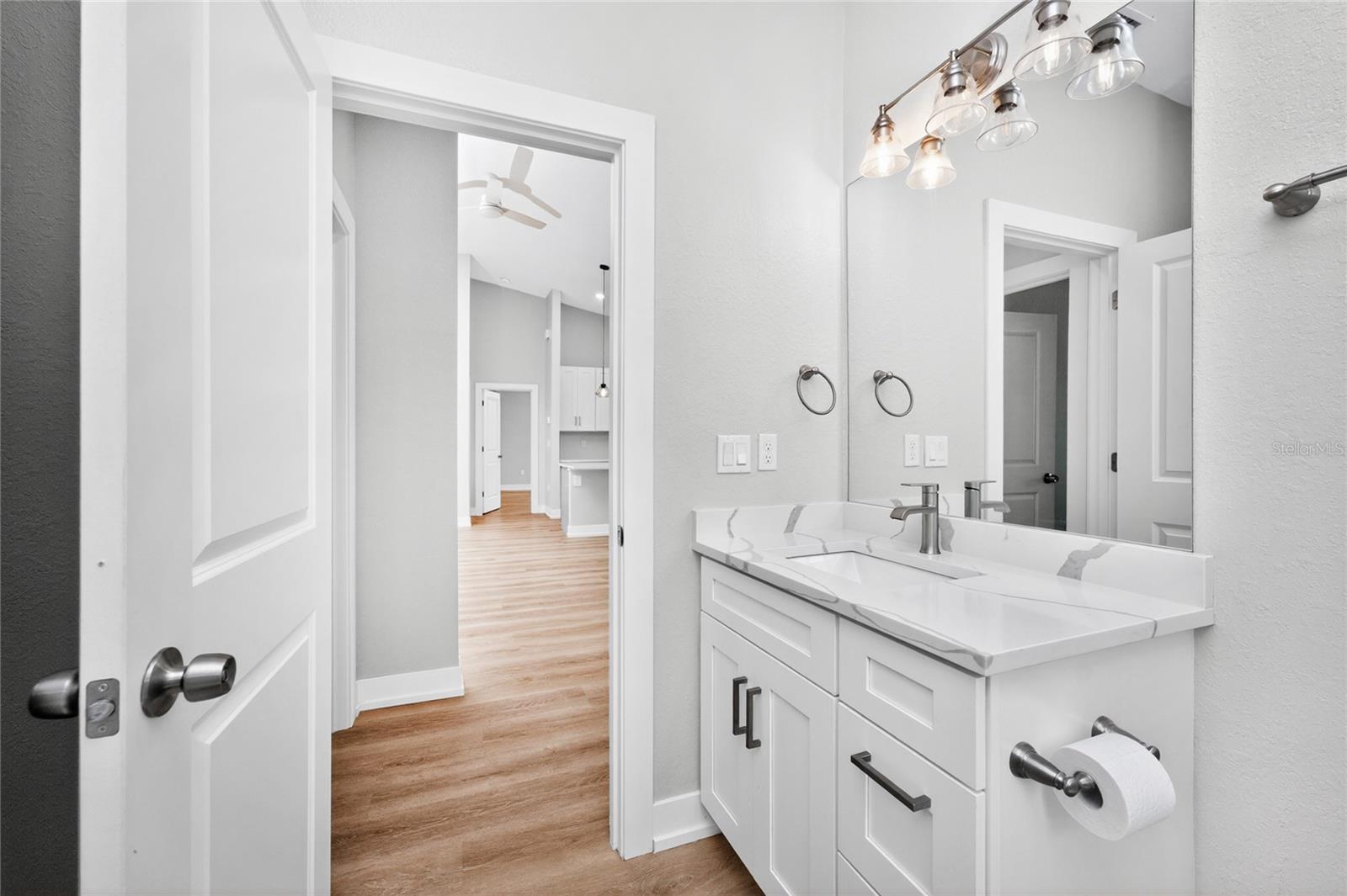 ROTONDA LAKES - Residential