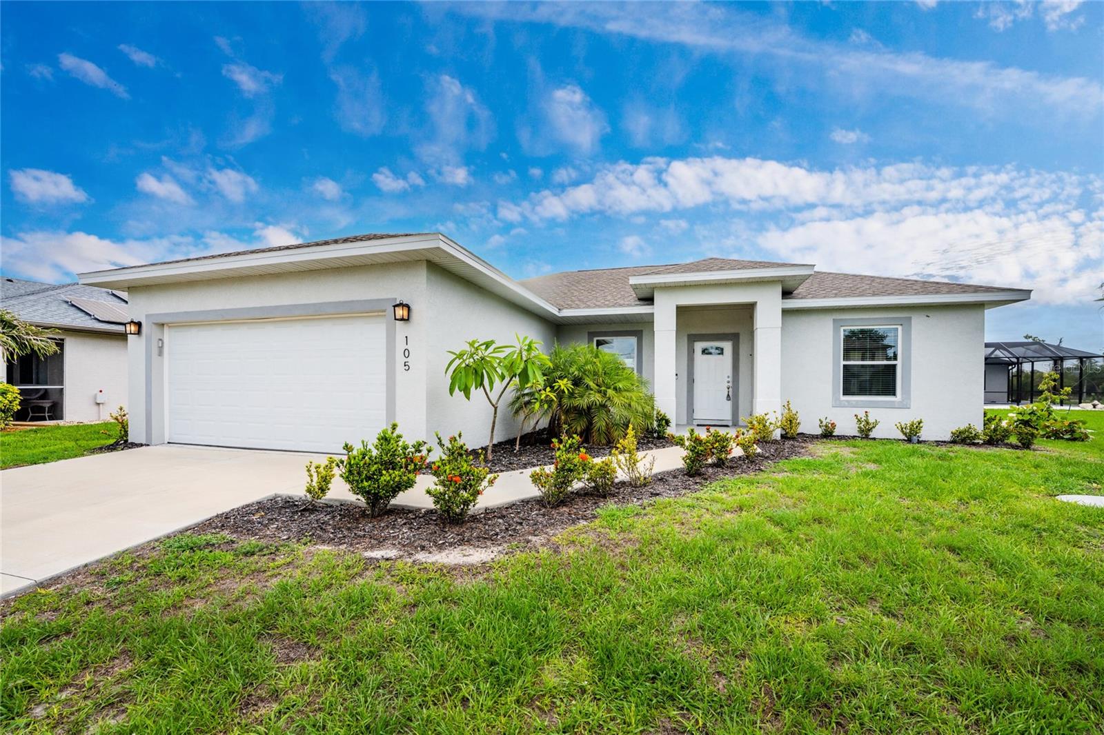 ROTONDA LAKES - Residential