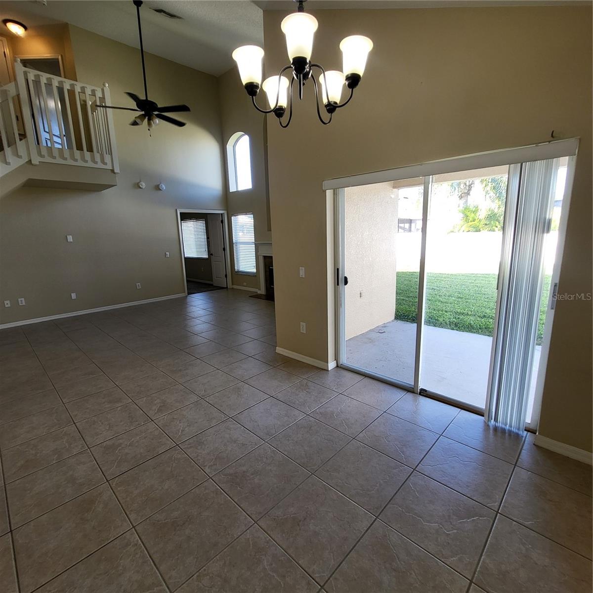 GRAND OAKS PH 02 UNIT 01 02 - Residential Lease