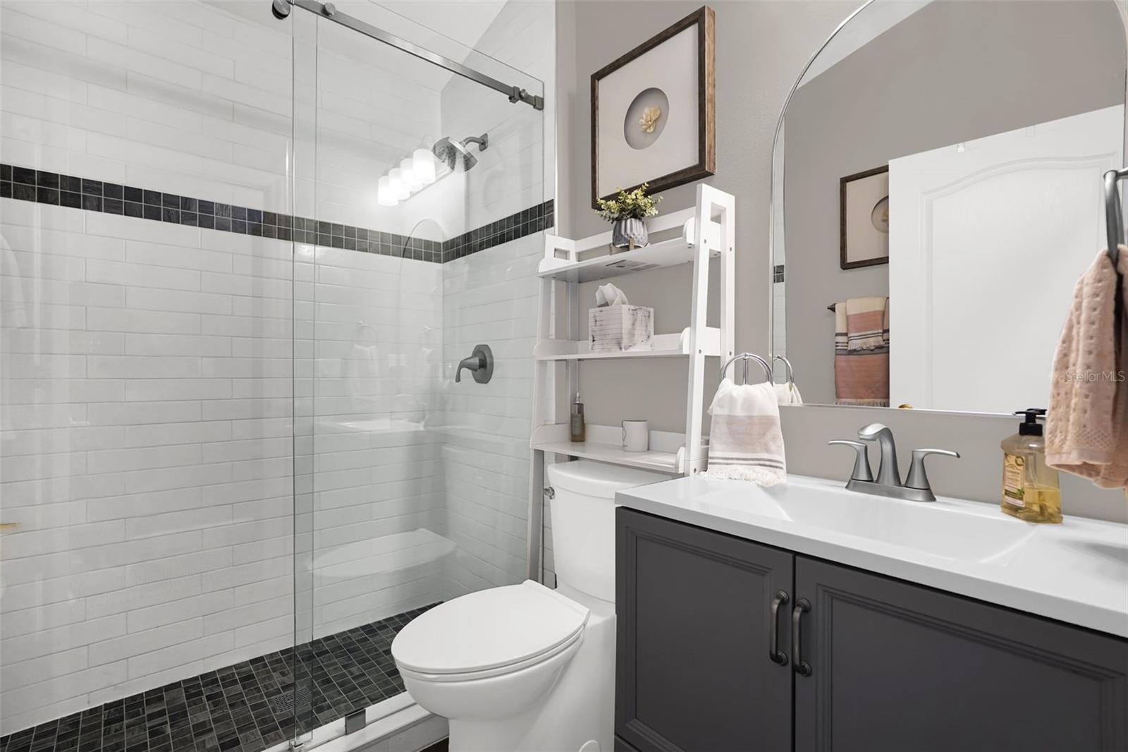 ROYAL OAKS - Residential